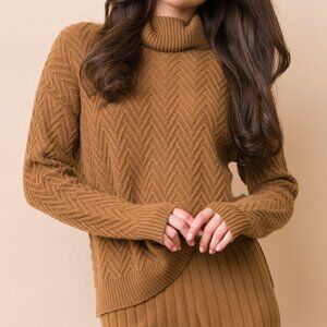 NWT! DongLi - 100% Cashmere Chevron Jacquard Tunic in Caramel